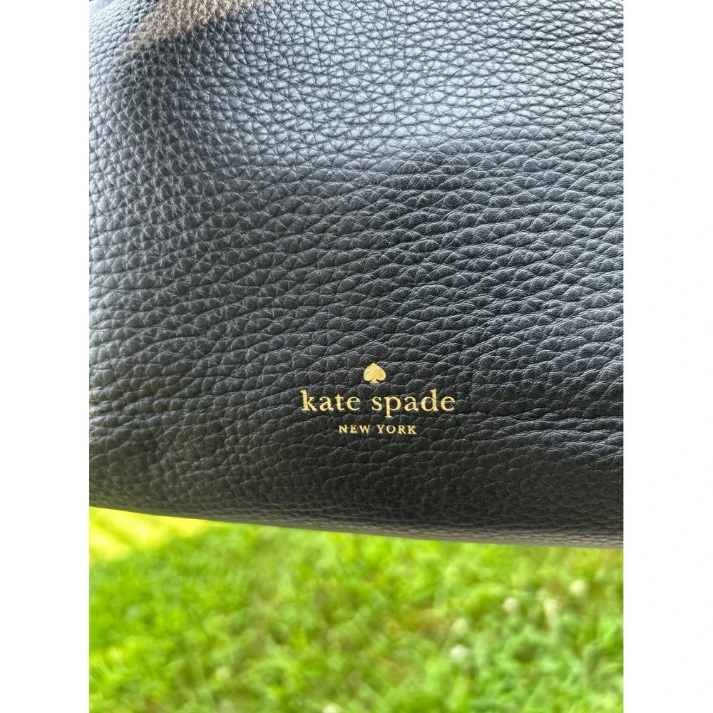 Kate Spade Grey Street Cooper Bucket Bag Black Pebbled Leather Crossbody